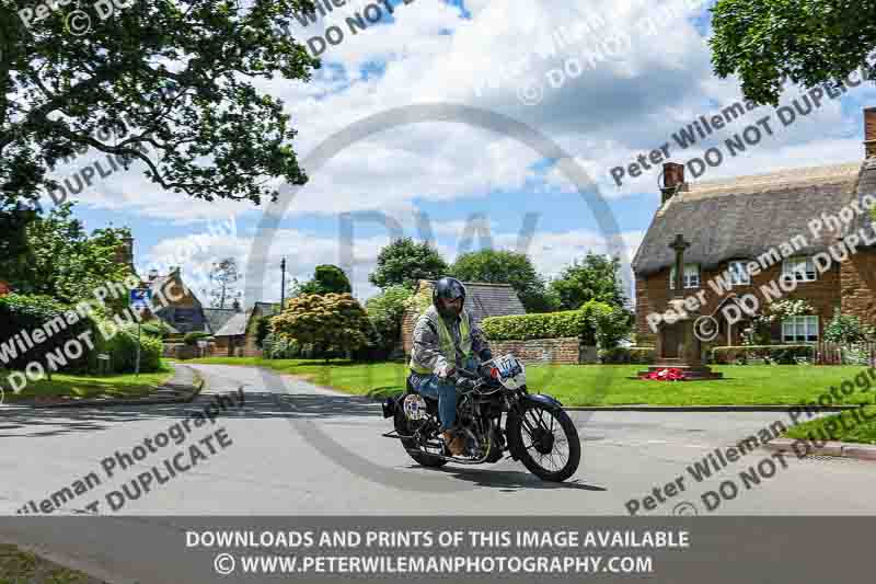 Vintage motorcycle club;eventdigitalimages;no limits trackdays;peter wileman photography;vintage motocycles;vmcc banbury run photographs